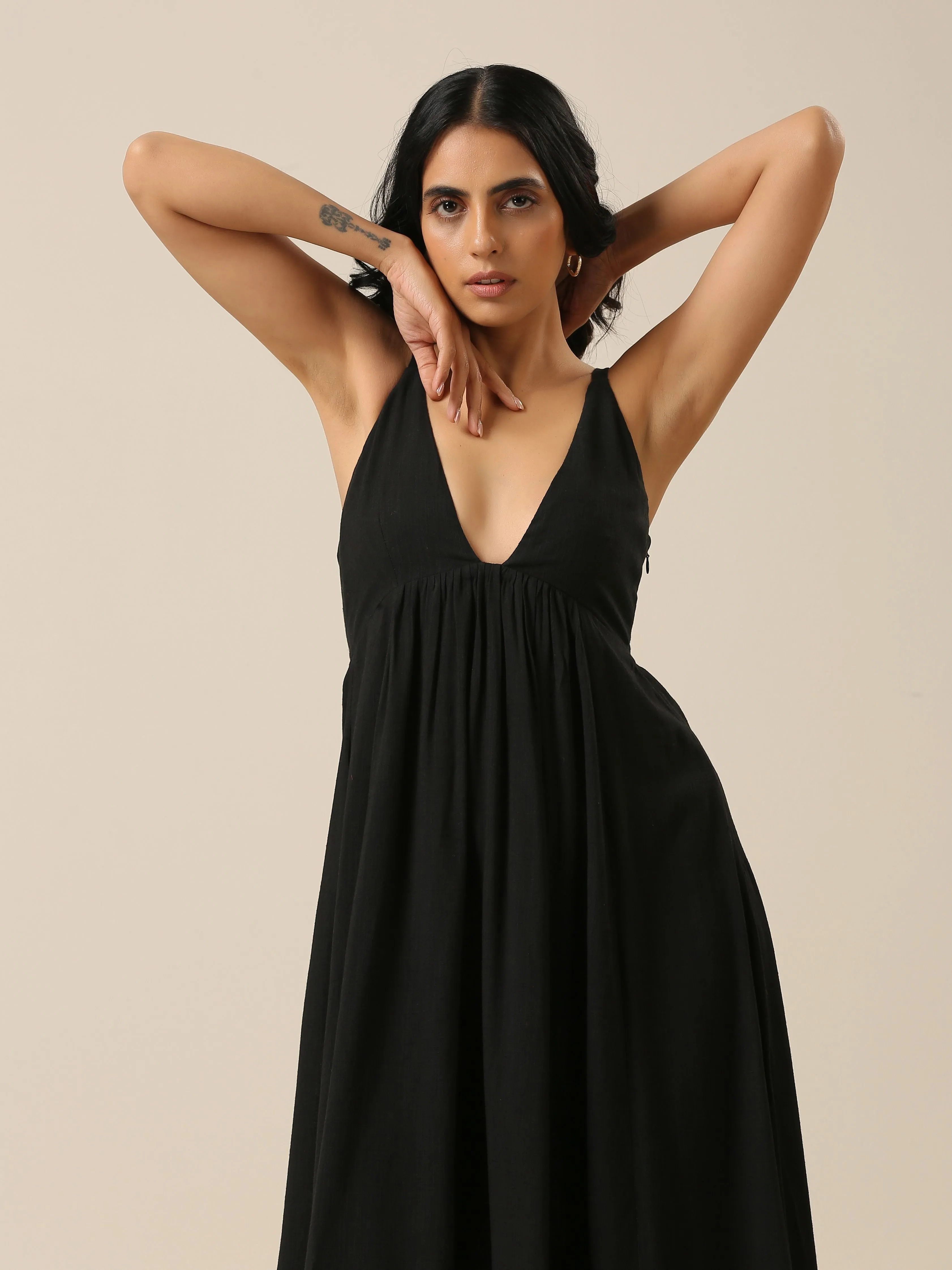 Black Slub Texture Sleeveless Dress