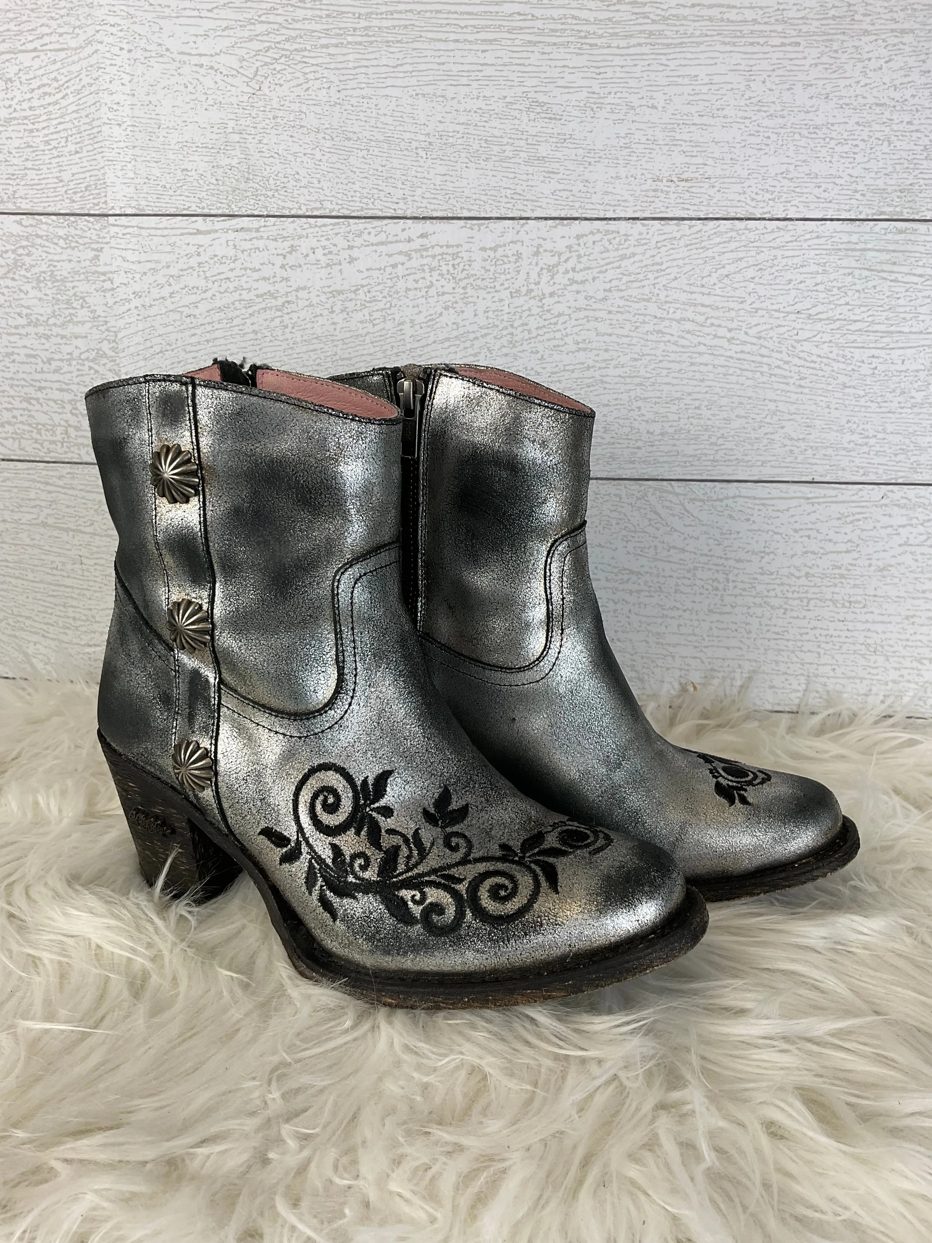 Boots Western By Clothes Mentor  Size: 7.5