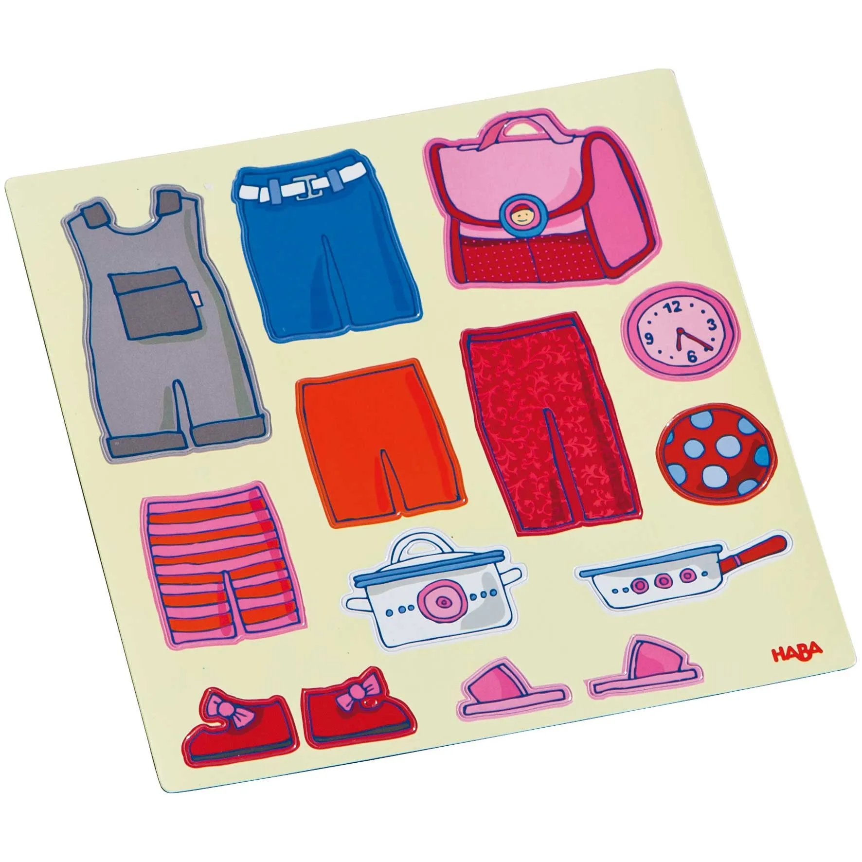 Dress-Up Doll Lilli Magnetic Game