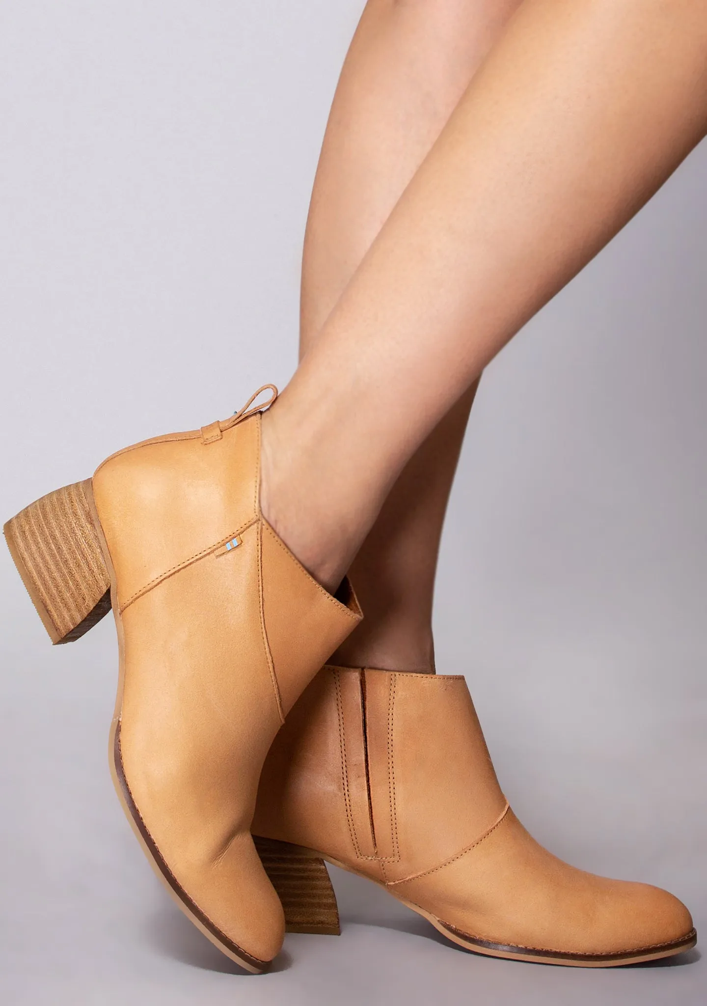 Leilani Leather Bootie in Honey